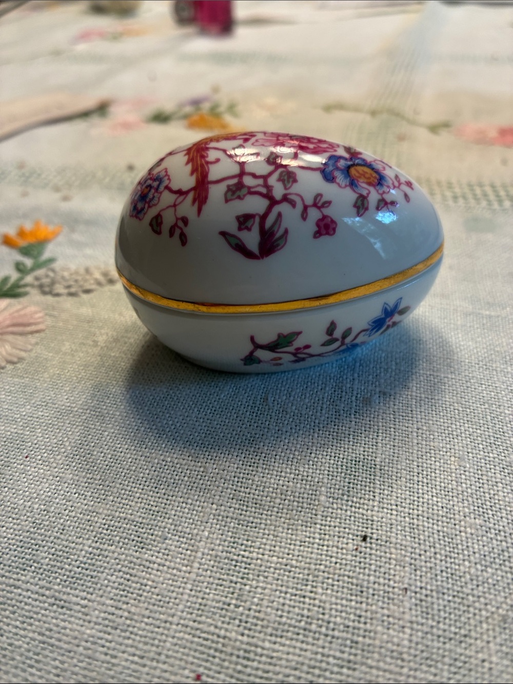Fine bone china Egg Trinket Box with Floral Pattern and Gold Trim